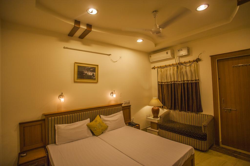 Hotel Kamal Nearest To Taj Mahal Agra  Exterior foto